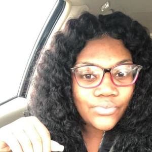 Meet your Posher, Bee